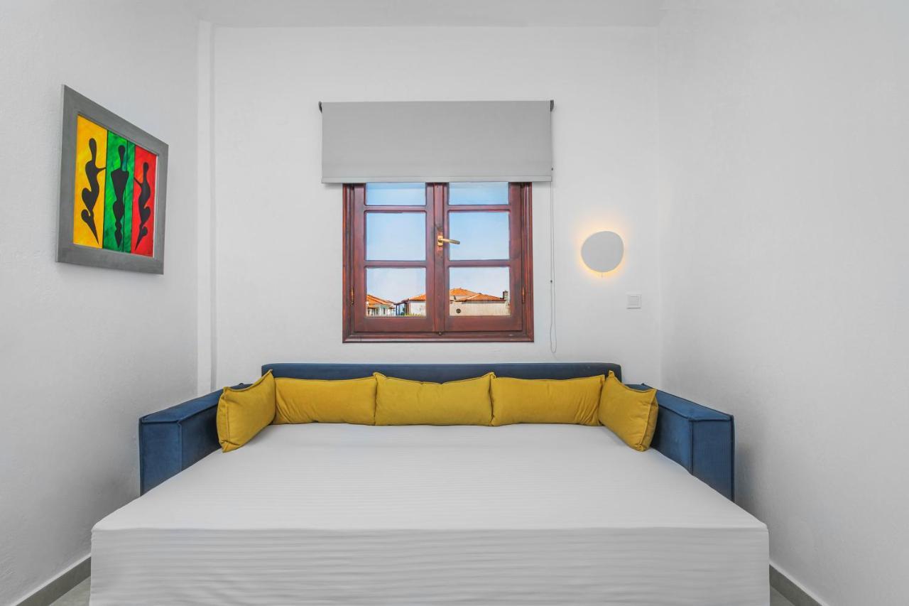 Eleon Suites Afytos Ngoại thất bức ảnh